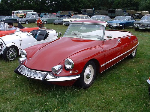 Designed by Bertoni and launched in 1955 the Citroen DS or Goddess sold 