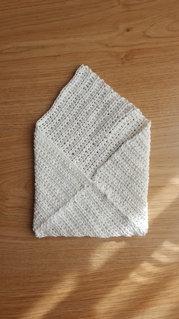 Crochet Envelope for Valentine's Day - free pattern