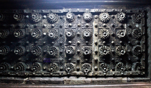 Stone sculptures on the roof