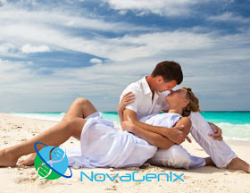 NovaGenix Low Testosterone therapy can improve libido and energy in men. This couple on the beach in Jupiter is in love and can benefit from TRT and help improve their relationship