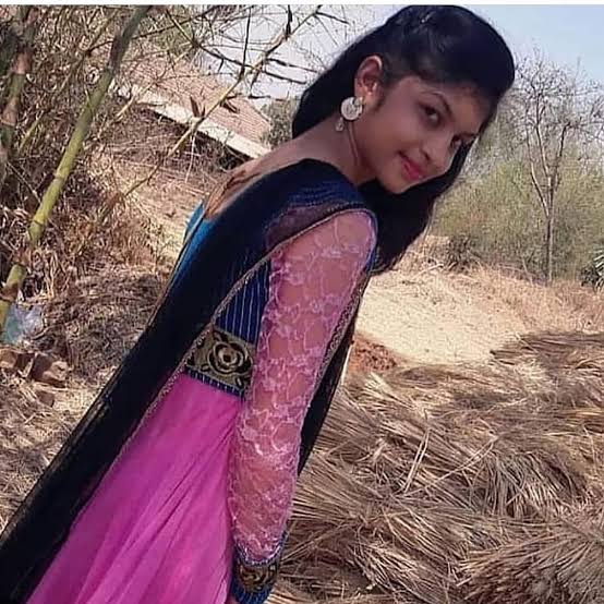 গ্রামের মেয়েদের প্রোফাইল পিক