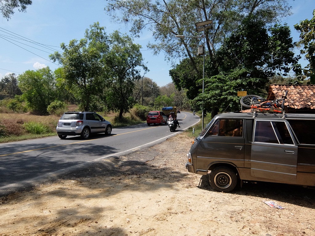 Mitsubishi Colt T 120 Titosdupolo Ziarah ke Sunan 