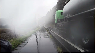 雨天サイクリング