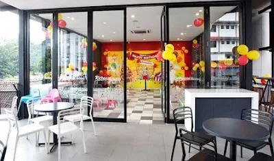 Richeese factory terdekat di palembang tempat makan yang tiada duanya