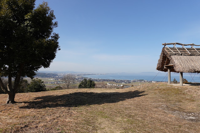 鳥取県西伯郡大山町妻木 むきばんだ史跡公園 環濠からの眺望