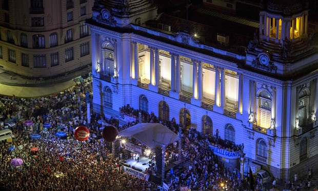 Marielle Franco: autoridades brasileiras sob pressão global para encontrar assassinos