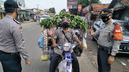 Operasi Yustisi, Polsek Tukdana Bersama Petugas Gabungan Tegur 4 Pelanggar