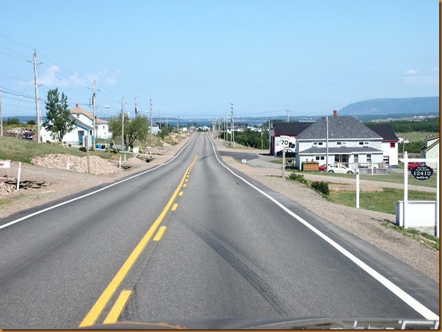 P8235898