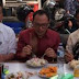 Kelaparan, Dua Menteri Makan di Warteg Seberang Istana