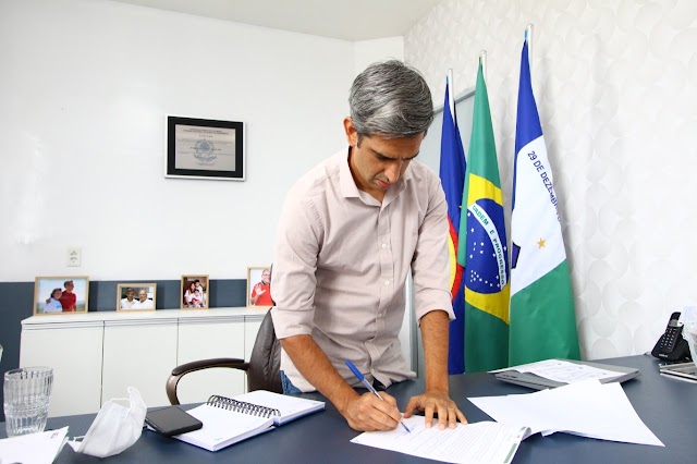 Prefeito Fábio Aragão antecipa o salário do mês de junho dos servidores públicos de Santa Cruz