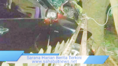 PINRANG; Kecelakaan Maut Mobil Tabrak pohon, 4 Orang Tewas 