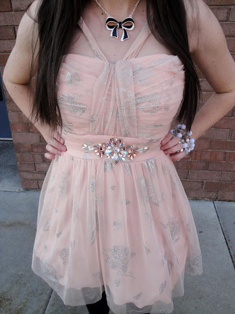 poofy dress, tulle dress, prom style, pretty, payless, High Heels, heels, silver heels, pretty outfit,