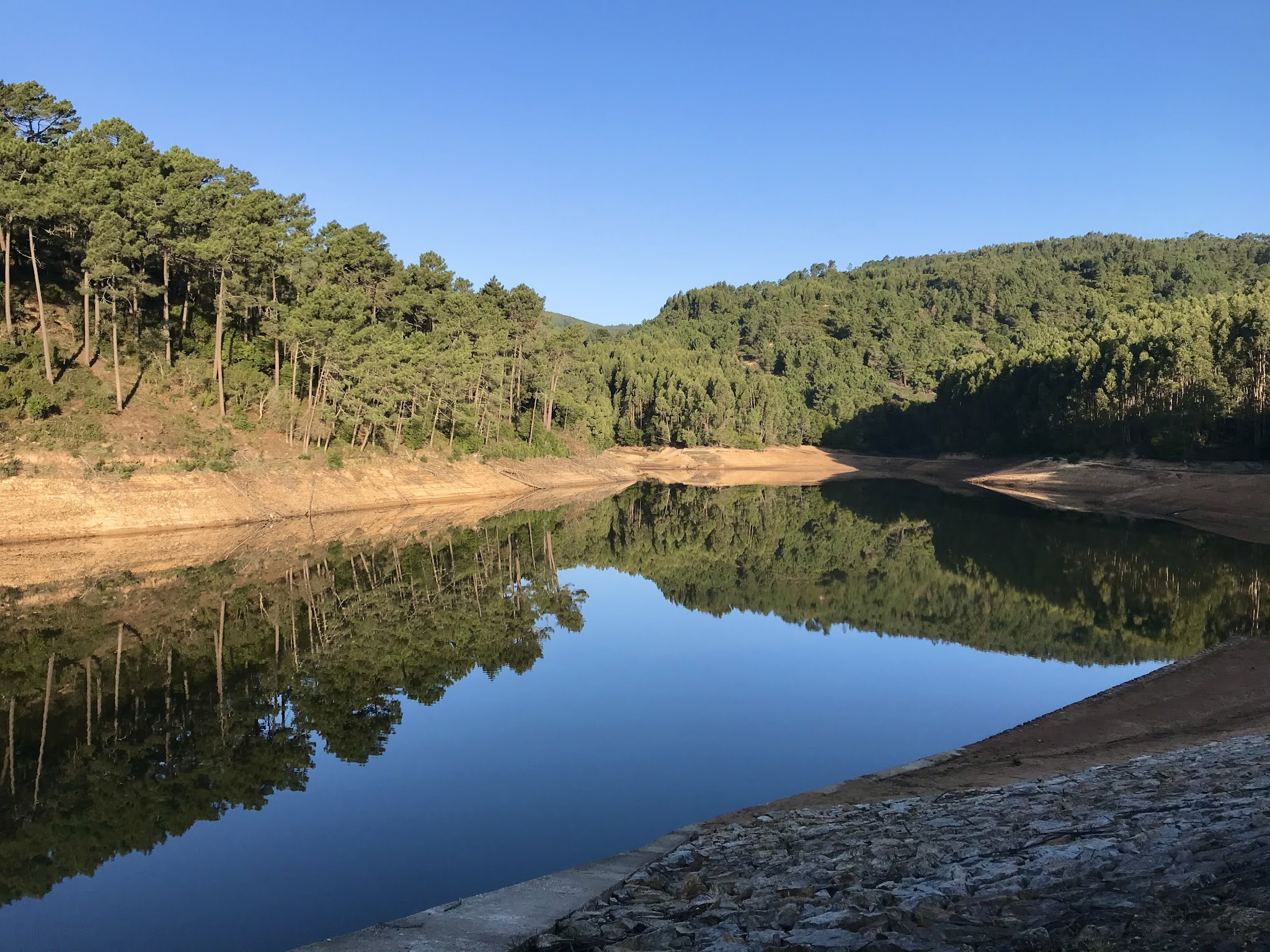 Serra de Sintra, Barragem do Rio da Mula, Trilho das Pontes, Convento dos Capuchos, Memorial dos Soldados, Tholos do Monge, Pedra Amarela, Portugal, Trekking, Trails, Outdoor