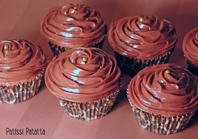 cupcakes régressifs, crème au nutella, gâteau aux carambars, délicious cupcakes, patissi-patatta