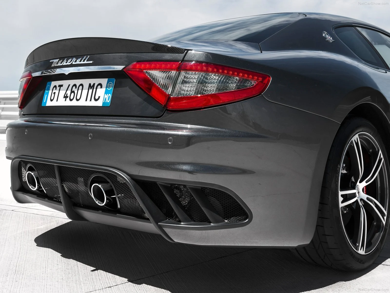 Hình ảnh siêu xe Maserati GranTurismo MC Stradale 2014 & nội ngoại thất