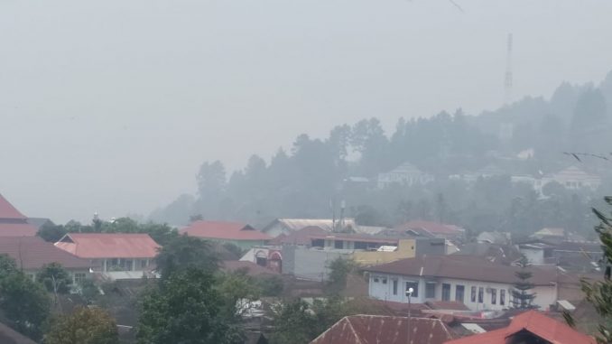 Kerinci Sungai Penuh Kembali Diselimuti Asap