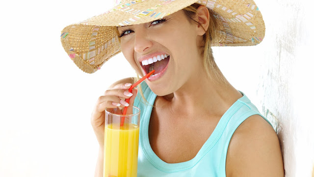 Sabías que un jugo de frutas contiene las mismas calorías que un refresco o soda 