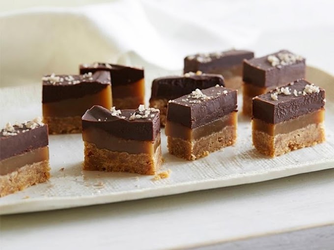 Espresso Caramel Shortbread Bars #desserts #cakerecipe #chocolate #fingerfood #easy