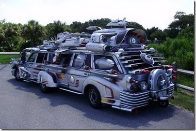 trash_limousine_at_640_03