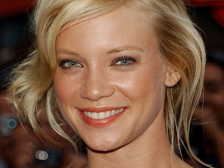 Amy Smart Wallpapers