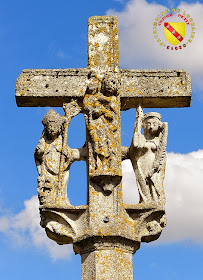DOMMARTIN-SUR-VRAINE (88) - La croix-calvaire (1611)