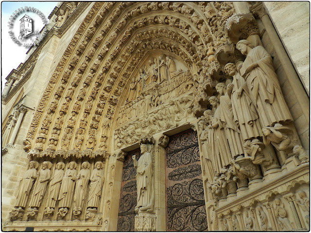 PARIS (75) - Cathédrale Notre-Dame (Portfolio des 800 ans du monument - Extérieur)