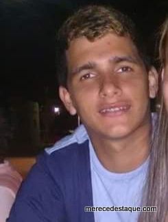 Jovem é assassinado a tiros no Loteamento Rio Verde em Santa Cruz do Capibaribe.