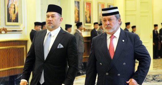 Ayahanda Pekida Johor Beri Amaran Kepada Sultan Kelantan 
