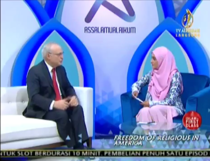 FARAH ADEEBA TV AL-HIJRAH TERKEJUT. PERJUANGAN DEMOKRASI, HAK ASASI DAN KEBEBASAN DI MALAYSIA SEBENARNYA SUDAH LAMA MENDAPAT TAJAAN.