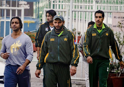 cool wallpapers of pakistani cricket team