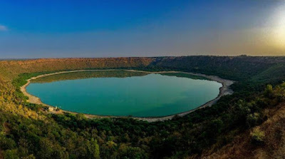 lonar town, lonar lake, lonar crater lake, lake in maharashtra, visitng places in maharashtra, crater lake in world, crater lake in india, lake in west india