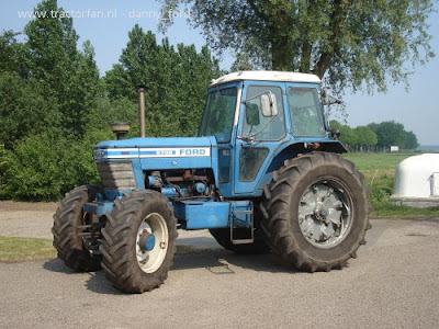 Ford 8700