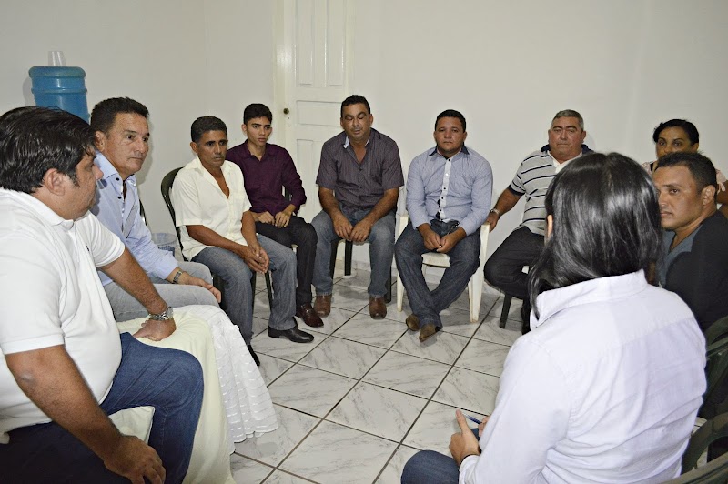 Luís Fernando e Ana Mendonça estiveram reunidos com o grupo de Simião Caeneiro em Lagoa Grande