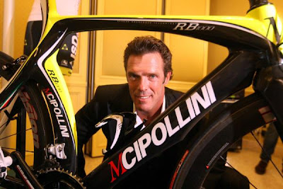 Site Blogspot    Brands on Mario Cipollini Unveiled His New Brand Of Bikes At The Isd Team