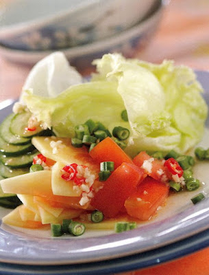 Salad pepaya mangkal ala vietnam campur