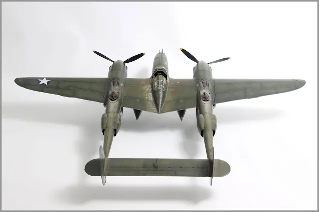 Echappements du P-38F/G de Tamiya au 1/48.