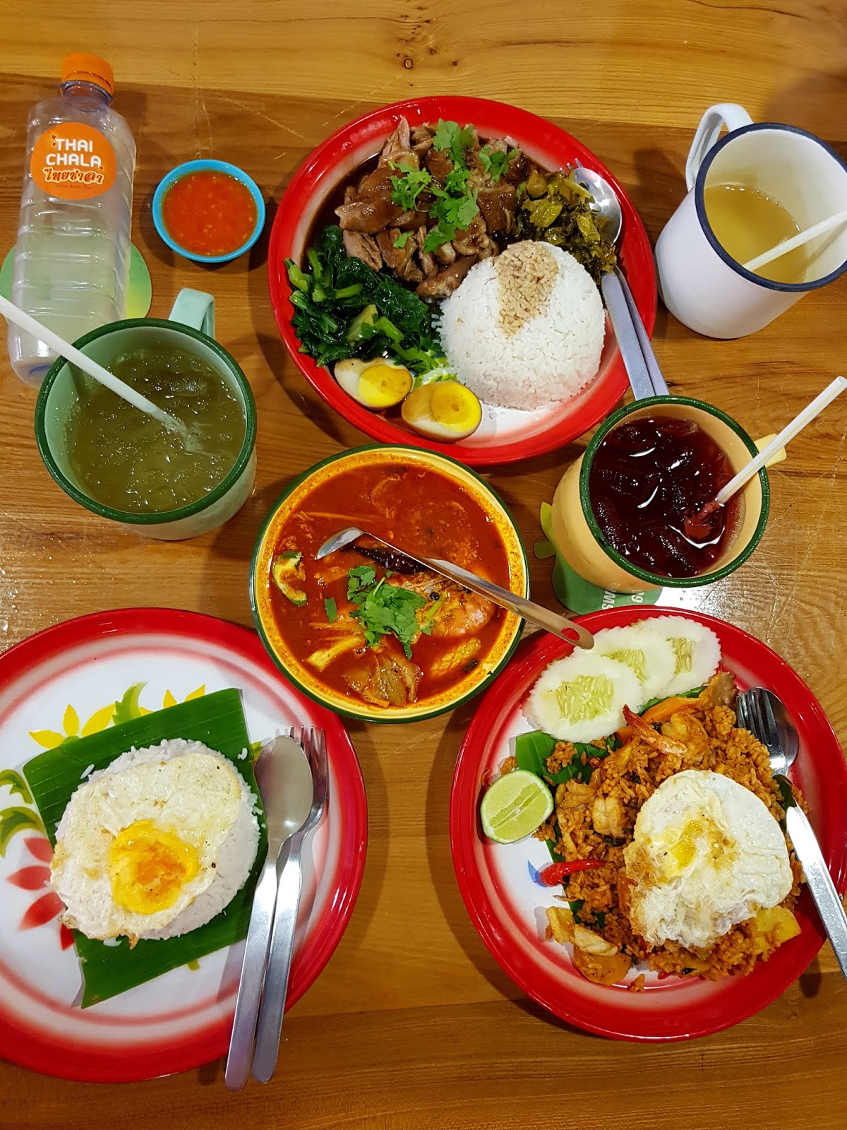 sri petaling thai food