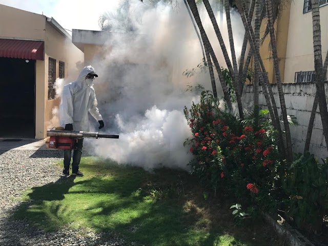 Área VII de Salud en conjunto con la junta de vecinos San Benito realizan jornada de fumigación*