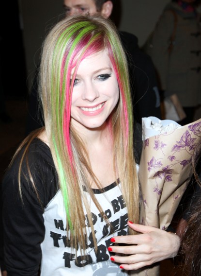 avril lavigne hairstyles