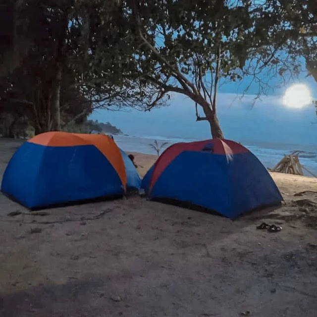 Pantai Laut Bengkung Carita : Surga Tersembunyi di Laut Jawa Pandeglang Banten