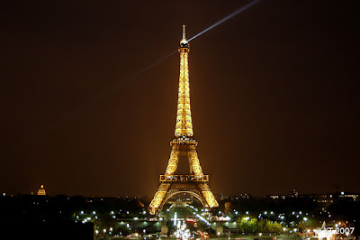 Tour Eiffel Trocaderolta nähtynä