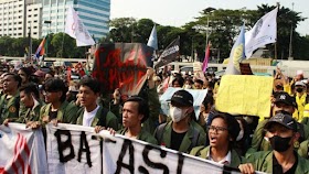 Aksi Tolak RKUHP di DPR, Wamenkumham Enggan Temui Mahasiswa yang Demo