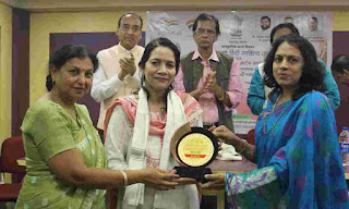 poetry-seminar-organized-under-the-joint-aegis-of-maharashtra-college