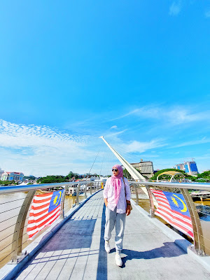 Jembatan Darul Hana Sarawak