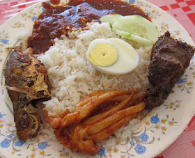 Mana-Lagi-Nasi-Lemak-Taman-Perling-Johor-Bahru-Malaysia