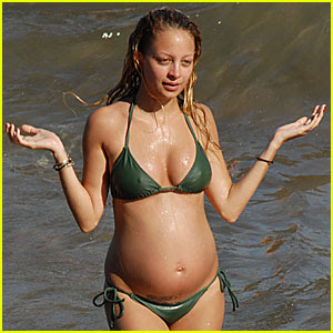 Pregnant Women - Pregnant Bikini Picture 1