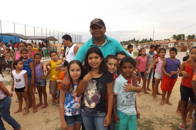   Niltinho realizará entrega do sopão com o pão na comunidade de Nova Descoberta interior de Logradouro-PB.