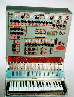 El Polyphone Synthesizer de Hugh Le Caine