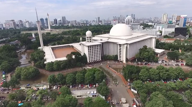 masjid bersejarah di Indonesia 