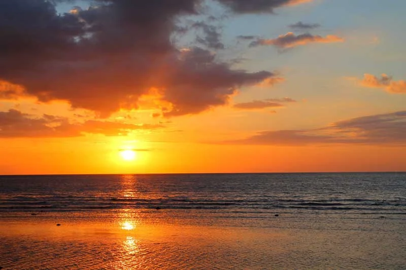 Pantai Lovina Singaraja Bali